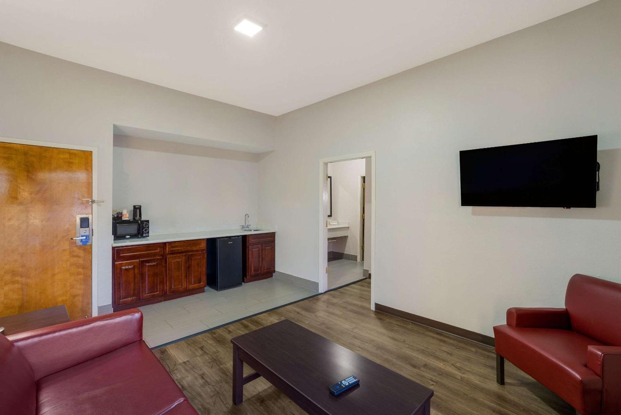 Rodeway Inn Brandon Buitenkant foto