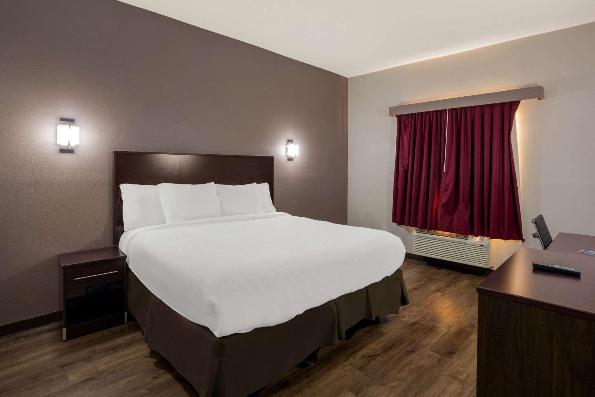 Rodeway Inn Brandon Buitenkant foto